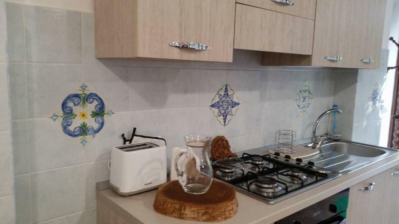 Villino L'Aranceto Sorrentino Bed & Breakfast Meta Bagian luar foto