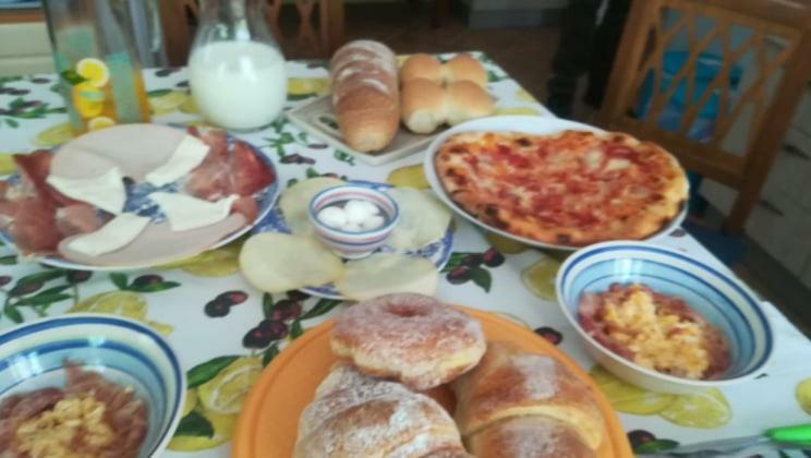 Villino L'Aranceto Sorrentino Bed & Breakfast Meta Bagian luar foto